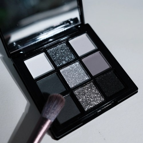 Colour smoky black grey - 9,